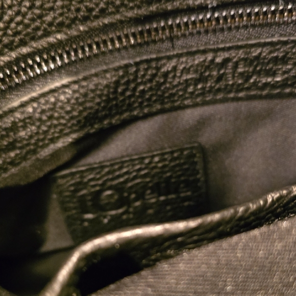 Io pelle  Itallian Leather Black Skull Embossed Women's Bag - Picture 4 of 6